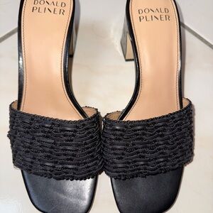 Donald J Pliner Danilach woven mule- black- NEW